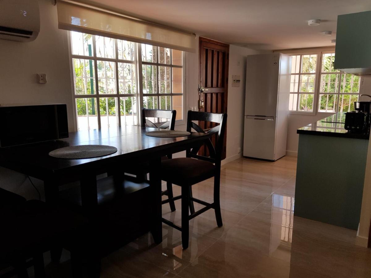 Deluxe Studio Athos 50 Mp Garden Patio Benalmadena Golf & Beach Bagian luar foto