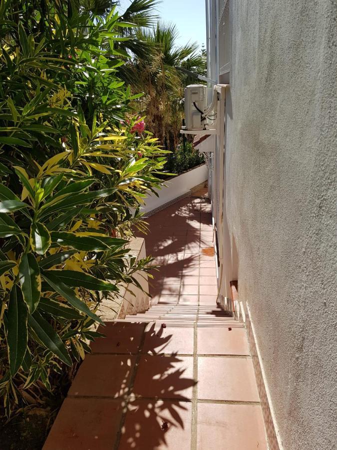 Deluxe Studio Athos 50 Mp Garden Patio Benalmadena Golf & Beach Bagian luar foto