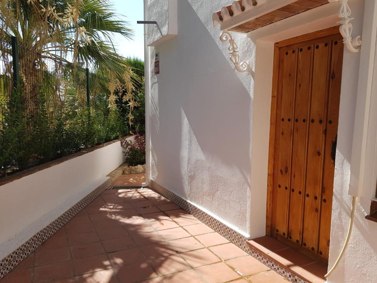Deluxe Studio Athos 50 Mp Garden Patio Benalmadena Golf & Beach Bagian luar foto